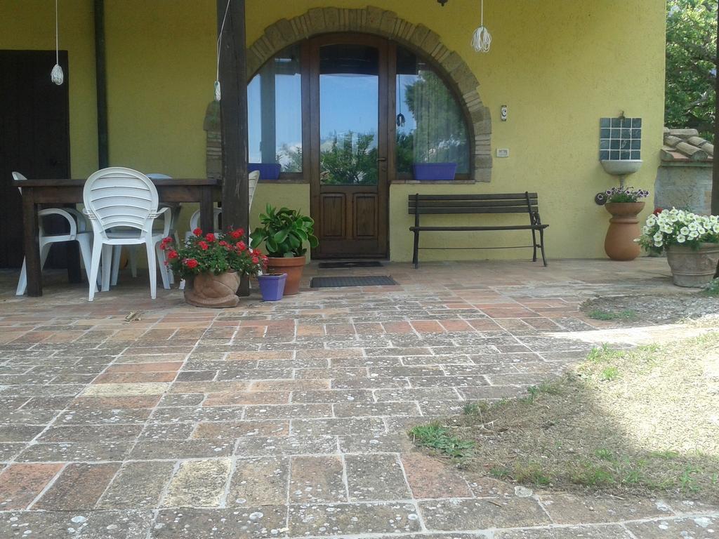 ピティリアーノ Poggio Dell'Olivoヴィラ 部屋 写真